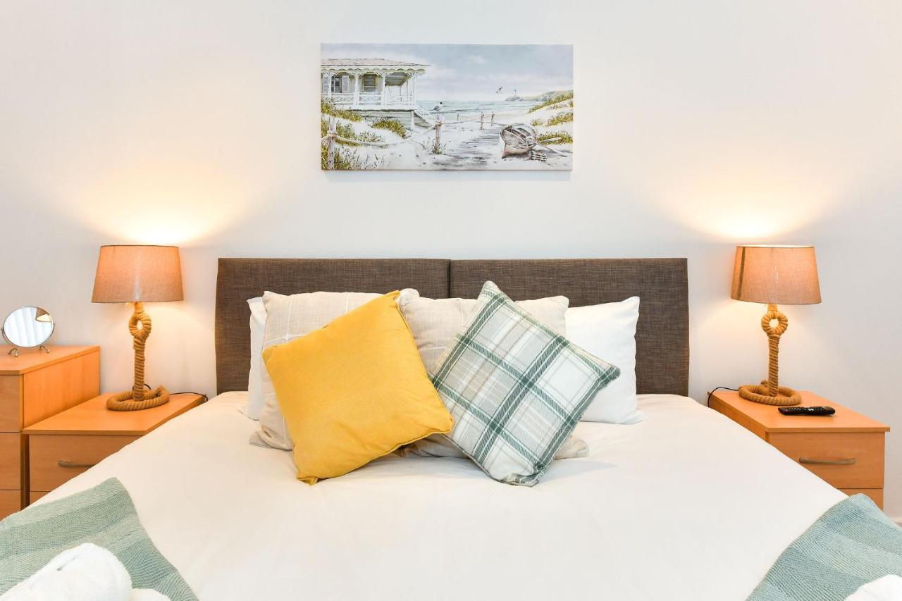 Just Stay Wales - Meridian Wharf, Marina View - 2 Bed Apartment Swansea Exteriör bild
